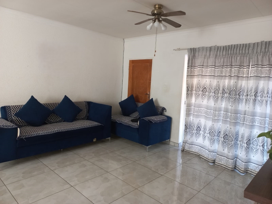 3 Bedroom Property for Sale in Safari Gardens North West